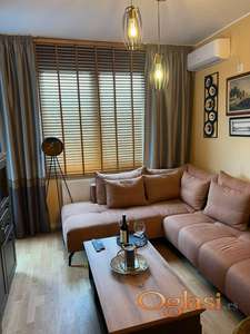 Nov dvoiposoban stan u Urbanoj Vili ! Petefi Šandora !