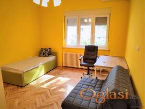 Stan,NOVI SAD,CENTAR,kv: 42, € 400, ID: 9101534