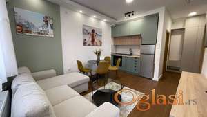 NOV, NAMESTEN JEDNOIPOSOBAN STAN U NOVOJ ZGRADI