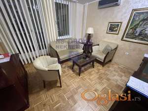 Bulevar troiposoban stan 72m2