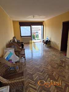 Dvoiposoban stan 82 m², Veternik, Novi Sad, 1. sprat