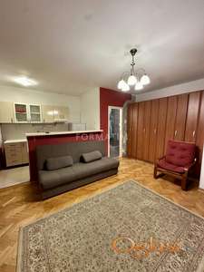 Uknjižena garsonjera-27m2, Ravanička, useljiva odmah ID#2835