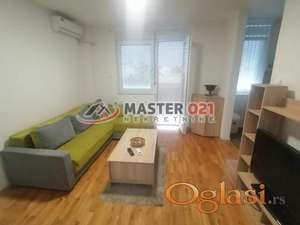 Novija nameštena garsonjera 29m2, gas grejanje - Branka Bajića