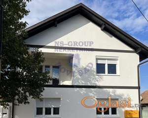 Prelepa spratna kuća u Temerinu.