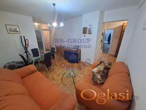 Trosoban stan na Grbavici 60m2