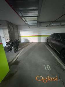 IZDAJE SE PARKING MESTO U GARAZI 120eur MESECNO