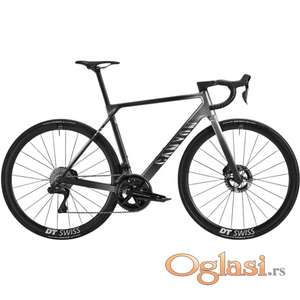2026 Canyon Ultimate CFR Di2 Road Bike (WORLDRACYCLES)
