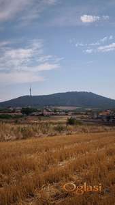 Avala, velik plac na prodaju, 50a57m2, Pinosava