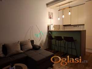 Prodaje se komforna garsonjera nedaleko od Bulevara patrijaha Pavla 