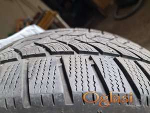 Zimske gume Dunlop 235 55 17