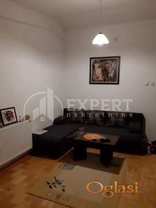 2.5, Centar, Kej