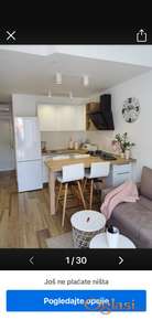 Apartman 100 m do mora, mjesto Stinica