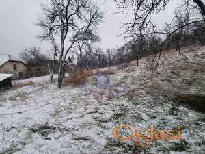 Plac na potezu Novi Majur!