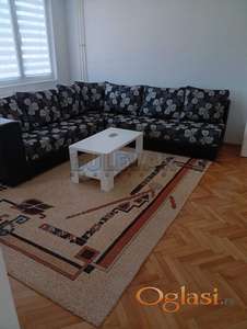 Izdaje se stan na Panteleju, 55m2