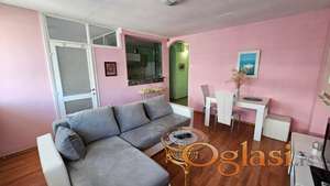 Odličan dvoiposoban stan na Bulevaru Oslobođenja – 56m²