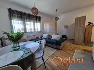 Komforna garsonjera u blizini Novosadskog puta