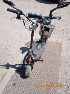 Elektro skuter