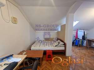 Odličan jednosoban u samom centru grada!