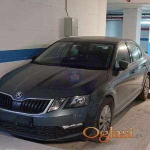 Izdaje se lepo garažno mesto u novijoj garaži u blizini železničke stanice.