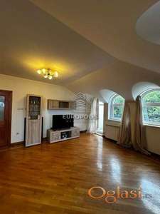 Lux stan sa garažom i parkingom ID#8538