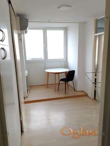 PET FRIENDLY DELIMIČNO NAMEŠTEN DVOSOBAN STAN NA LIMANU III 350 EVRA