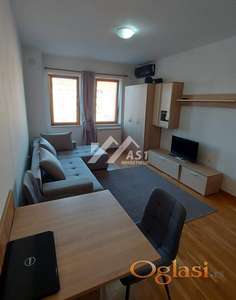 Izdajem prelepu garsonjeru na Grbavici !! ID#5723