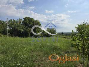 Petrovaradin, Zanoš - Uknjižen plac ID#1136