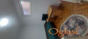 Izdajem stan za 1 osobu