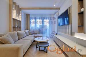 Izdaje se luksuzno namešten stan na atraktivnoj lokaciji – Bulevar oslobođenja.