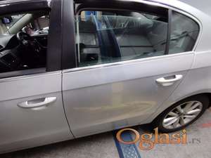 Pasat b7 vrata zadnja leva limuzina kod boje LAR9Z