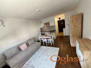 Novi Sad, Novo naselje, lepa garsonjera