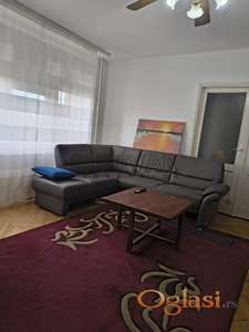Izdaje se dvoiposoban stan u centru Niša, 88m2