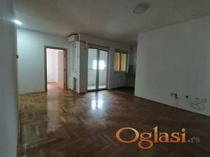 Prazan dvosoban stan 52m2, kalorimetar, klima, terasa - Bate Brkića