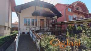 Kuća 110m2, centar grada, u blizini TC Šajkača