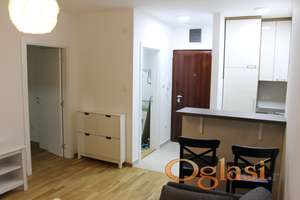 Novi Sad, Sajam - Kopernikova (1.5 Stan 33m2 + parkin)