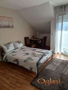 Garsonjera na keju-28m2-320e