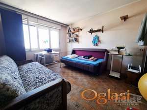 STAN - NOVI SAD - CENTAR - 54m2 - 140000 evra