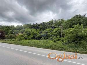 Građevinsko zemljište 1900m2 na Beočinskom putu kod Rakovca