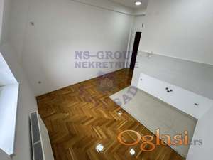 Garsonjera u Veterniku 18m2
