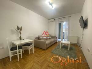 Jednoiposoban stan - 42m2 - Spens (Centar)