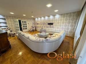 Petosoban stan 155m2 na Grbavici