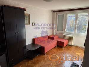 Na izuzetno traženoj i mirnoj lokaciji na Grbavici, izdaje se trosoban pet-friendly stan.