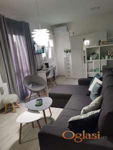 Izdaje se moderan stan od 32m2 na atraktivnoj lokaciji