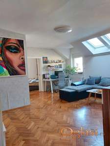 ODLIČAN DVOSOBAN STAN U SAMOM CENTRU GRADA