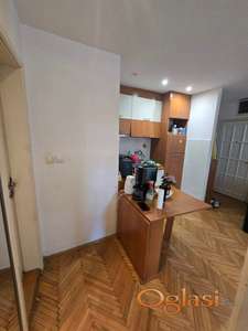 Novi Sad - Centar - Trg Mladenaca - jednoiposoban stan - useljivo od 05.07.2026. - 300 eura