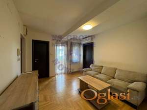 Namešten jednoiposoban stan 31m2 - Somborska rampa