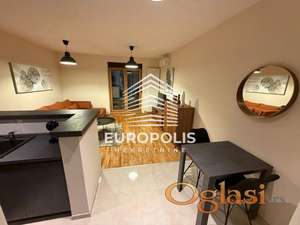 Dvosoban, namešten sa parkingom i terasom ID#8852