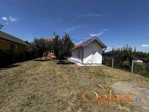 Nova kuća u Petrovaradinu, 5km od centra grada!