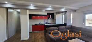 Odličan komforan dvosoban stan na TOP lokaciji