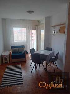 Jednoiposoban stan na Rotkvariji ! Dimitrija Avramovića !